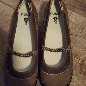 Ahnu Women's Wedge Slipon Shoes Two Tone Brown 8